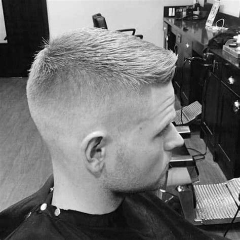 If your curious about this modern gentleman's haircut and want to see the best examples of the ivy league in action, our guide. Princeton Haircut 1950s - Hair Cut | Hair Cutting