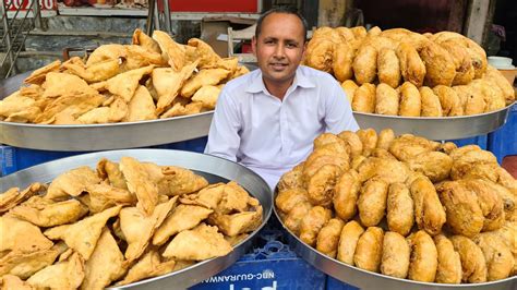 Urdu recipes of kachori, easy kachori food recipes in urdu and english. Samosa aur Kachori Halwai Recipe | Halwai ki Khasta Samose ...