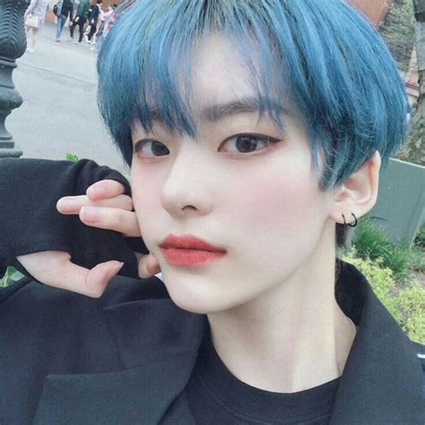 20 new korean hairstyles men. #tomboyhairstyles #tomboyhairstyles in 2020 | Boy ...