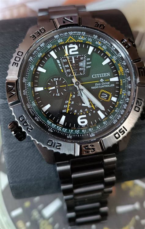 Pre Owned Citizen Navihawk Promaster A T Green Dial Eco Drive Mens