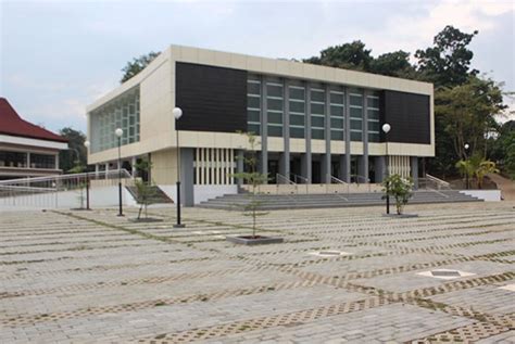 Masjid Al Jabbar Itb Seimbangkan Spiritual Dan Intelektual Republika