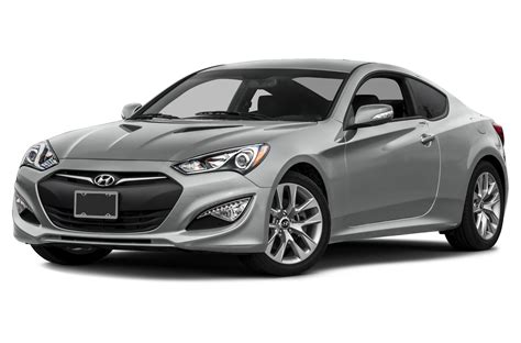 The hyundai genesis coupe follows the traditional sport coupe formula set by its american and european competitors. 2015 Hyundai Genesis Coupe - Price, Photos, Reviews & Features