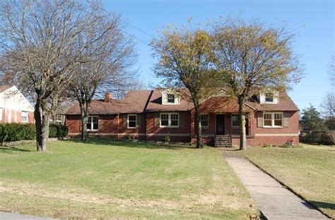 For further information about homes for sale in nashville with land or to schedule a private tour, contact the ashton real estate group of re/max advantage today! Log Cabin Road Properties Nashville TN 37216 | East Nashville