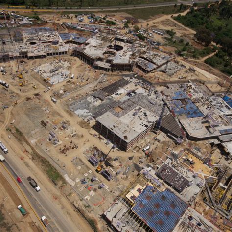 The grass is greener at ernst & young; Cradlestone Mall - SVR SA Quantity Surveyors & Project ...