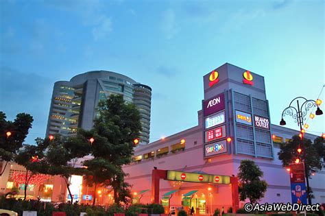 1 utama is one of the klang valley's most popular shopping centres. 1 Utama Shopping Mall in Kuala Lumpur - Petaling Jaya Shopping