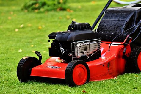 Our Top Tips For Mowing Your Lawn The Turfgrass Group Inc