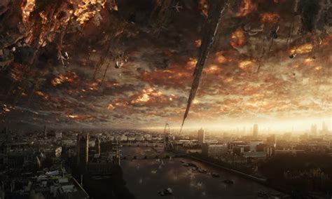 It was the largest military conflict in the history of mankind, taking the lives of 3 billion people. 'Independence Day: Resurgence' New Trailer | Highsnobiety