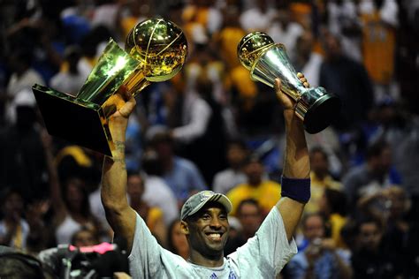 For Kobe Bryants Birthday His Top Playoff Moments Yahoo Sports