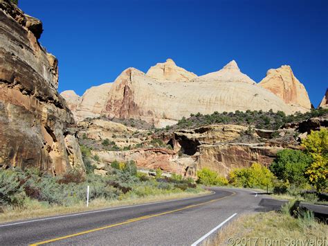Photo Canyon In Capitol Reef National Park Along Utah Highway 24