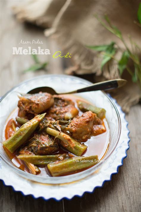 Asam pedas merupakan sejenis hidangan melayu yang popular di melaka dan johor. ASAM PEDAS MELAKA 'ASLI' ... yang Supper-Dupper Sedap ...