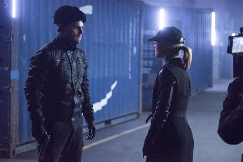 Arrow Recap Felicity Goes Rogue And Takes On Argus