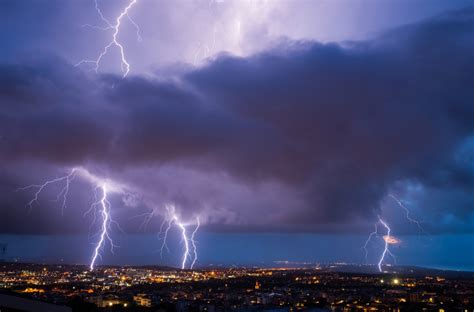 Impressive Photographs Of Stormy Weather Fubiz Media