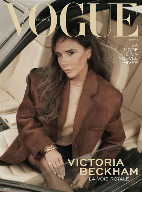 Lincontournable Victoria Beckham Est La Star En Cover Du Vogue France