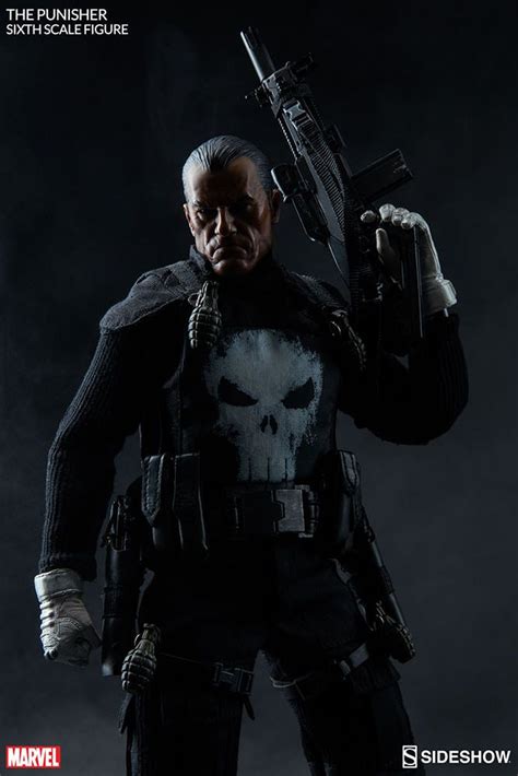 Marvel Comics The Punisher 16 Scale Sideshow