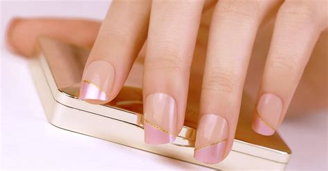 The 7 Best Press On Nails