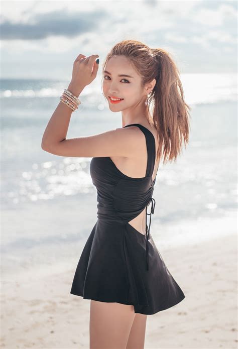 Jin Hee Beachwear Set 25052018 Share Erotic Asian Girl Picture