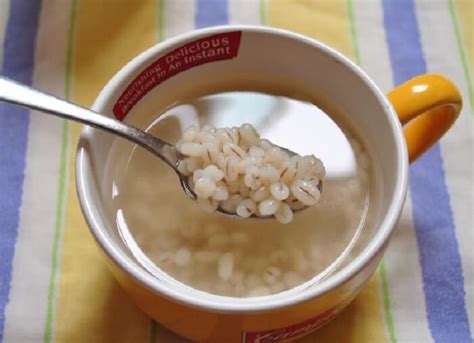 Air barli bukan sahaja minuman yang memberikan kesegaran kepada tubuh badan namun, memberikan khasiat yang baik terhadap kesihatan. 10 Manfaat Air Barli Menjauhkan Penyakit - Sembang Maniac
