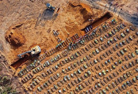 Portal manaus alerta, manaus, amazonas. Mass grave for Brazilian coronavirus victims in Manaus ...