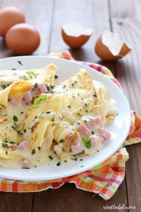 Sbucciare le patate e la cipolla e grattugiarle con la grattugia per ortaggi, trafile fine o, con il frullatore; Crespelle al prosciutto cotto | Prosciutto cotto, Idee ...