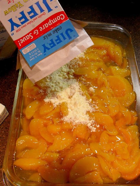 How To Make Peach Crisp With Cake Mix | The Cake Boutique