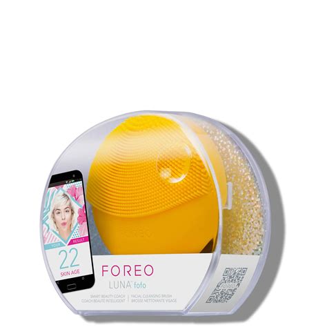 Foreos Luna Fofo Smart Facial Cleansing Brush Aids Your Daily Cleanse