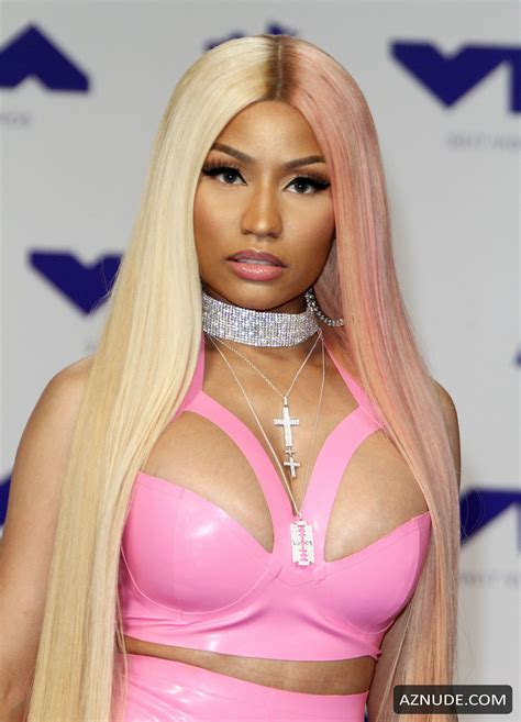 Nicki Minaj Sexy Rapper In Pink Clothes Aznude