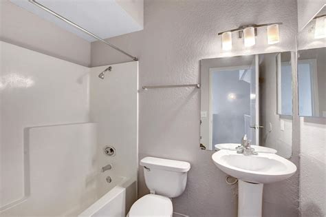 View Photos | Green Tree Apartments