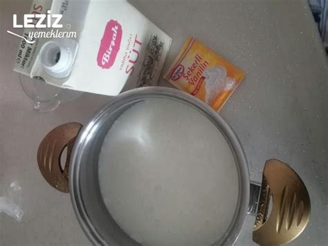 Eskiden düğünlerde gelin almaya gelindiği zaman güllaç, baklava ve su böreği ağız tadı olarak oğlan evine gönderilirmiş. Cevizli Ve Çilekli Güllaç Tarifi - Leziz Yemeklerim