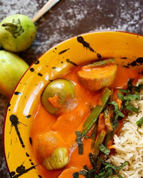 How to cook garden egg leaf soup. African Garden Egg (Eggplant) Coconut Curry | Eggplant ...