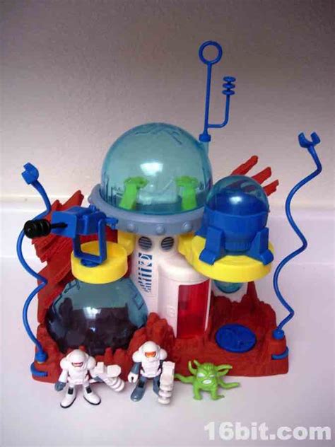 Figure Of The Day Review Fisher Price Imaginext Space