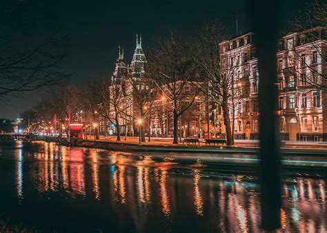 10 unmissable things to do in amsterdam at night bounce