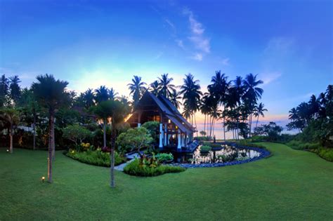 Jasri Beach Villas The Lush Jungle Of East Bali Amazing Home Design