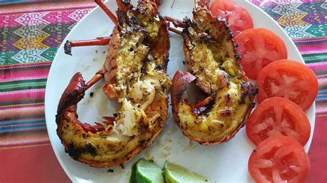 Puedes dejar un comentario más abajo, compartirlo o puntuarlo. Cocinando Langosta /como cocinar oh preparar Langostas ...