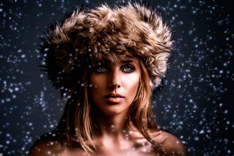 Woman In Winter Hd Wallpaper Background Image 2048x1365 Id673722