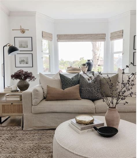 What Is California Casual Style — Homzie Designs Living Room Inspo