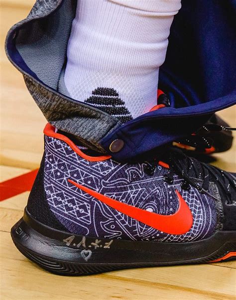 I guess when you love ross and rachel, you really. Kyrie Irving's Newest Nike Shoe Is Inspired By His "Hamsa ...