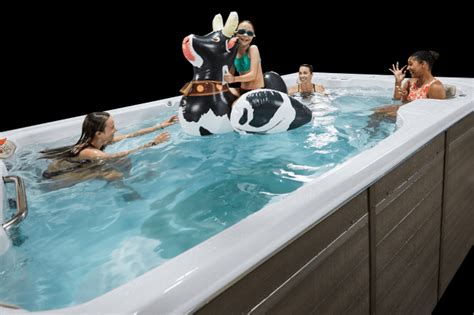 Aquaplay 13ffp The Hot Tub And Swim Spa Company