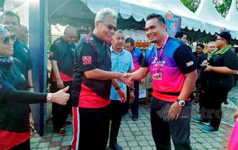 Borang permohonan program peningkatan usahawan bumiputera. 24,000 kontraktor G1 bakal dibantu | Harian Metro