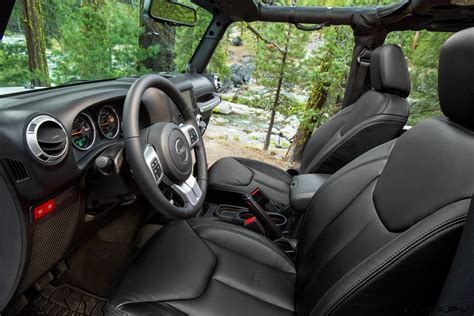 Need mpg information on the 2014 jeep wrangler? Buyers Guide -- 2014 Jeep Wrangler -- Doors, Trims, Tops ...