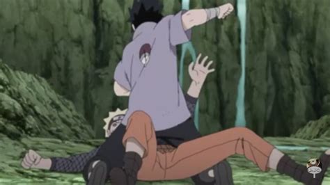 Sasuke Punching Naruto😄 Anime Amino