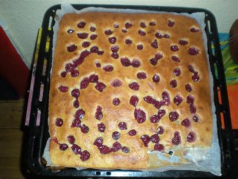 Weitere ideen zu rezept quarkkuchen, lecker, quarkkuchen. Kuchen: Quark-Kirsch-Kuchen - Rezept mit Bild - kochbar.de