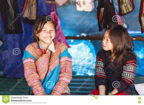 hmong-woman-people-are-colorful-costume-trading-of-agricultural