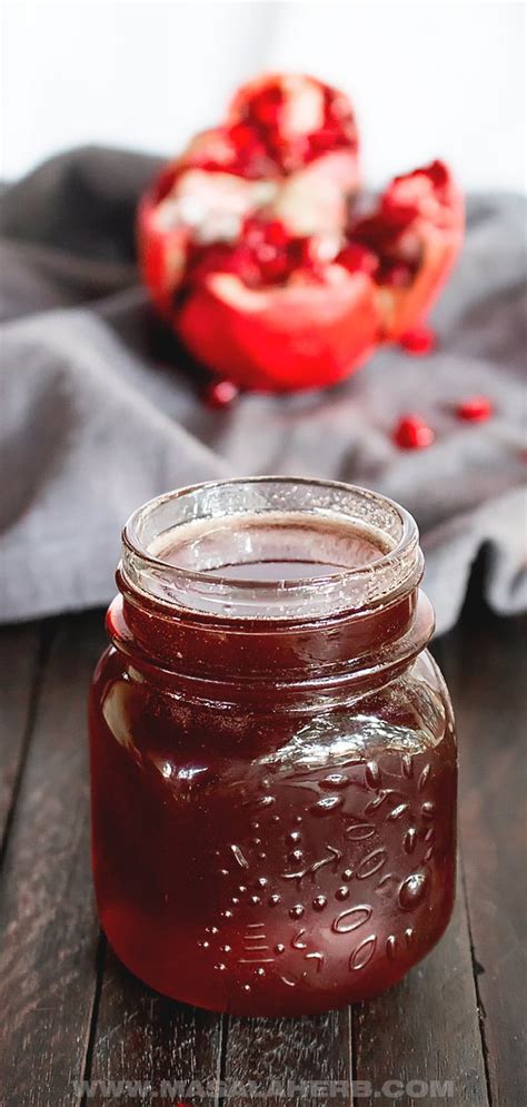 Homemade Pomegranate Molasses Recipe Diy 🍯
