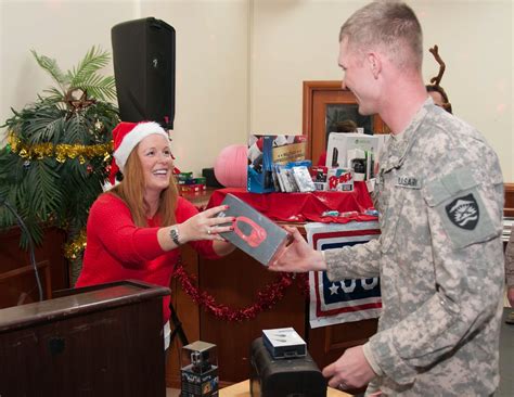 Soldiers Celebrating Holidays While Keeping Global Vigil Article