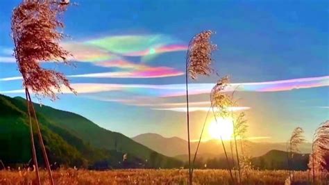 Watch ‘rainbow Clouds Floating Over Southwest China Caught On Video