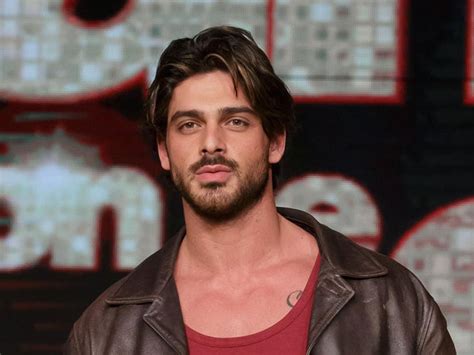 1 840 212 tykkäystä · 272 119 puhuu tästä. Michele Morrone: «Non scappo più per amore» - Grazia.it