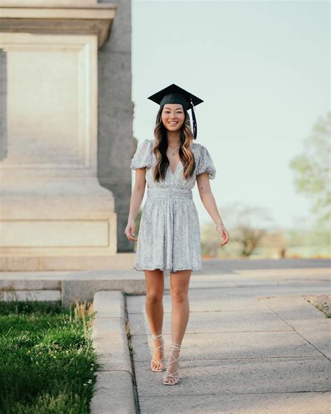What To Wear To A Graduation Outfit Ideas For Grads And Guests Fashion