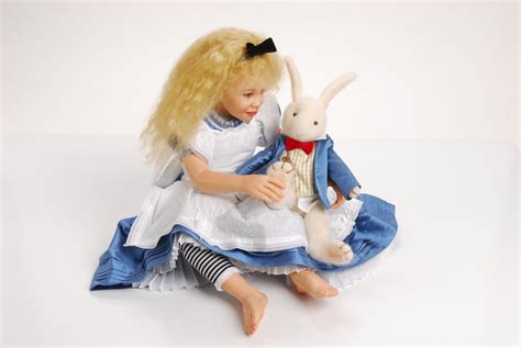 Sarah Niemela Alice In Wonderland Doll And The Giveaway