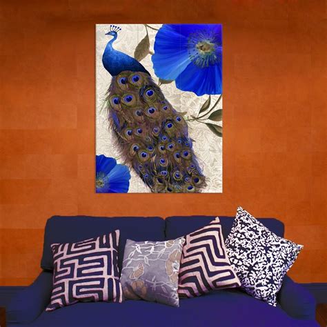 Peacock Themed Bedroom With Luxurious Feeling