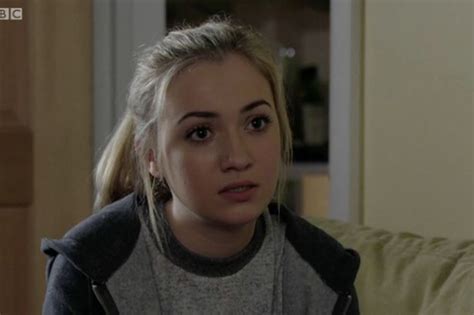 Eastenders Fans Go Wild As Actress Who Played Louise Mitchell Bags